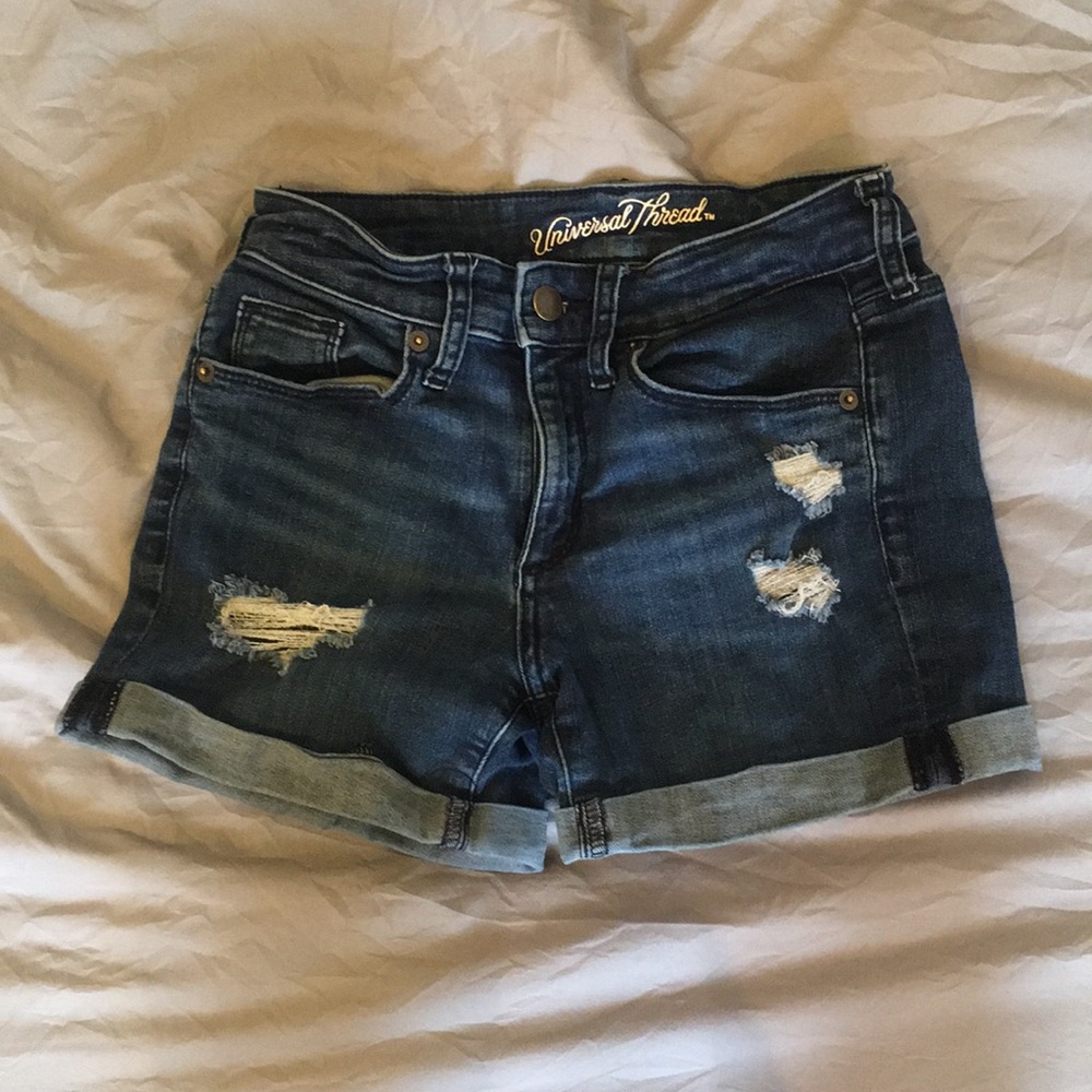 Dark blue ripped shorts